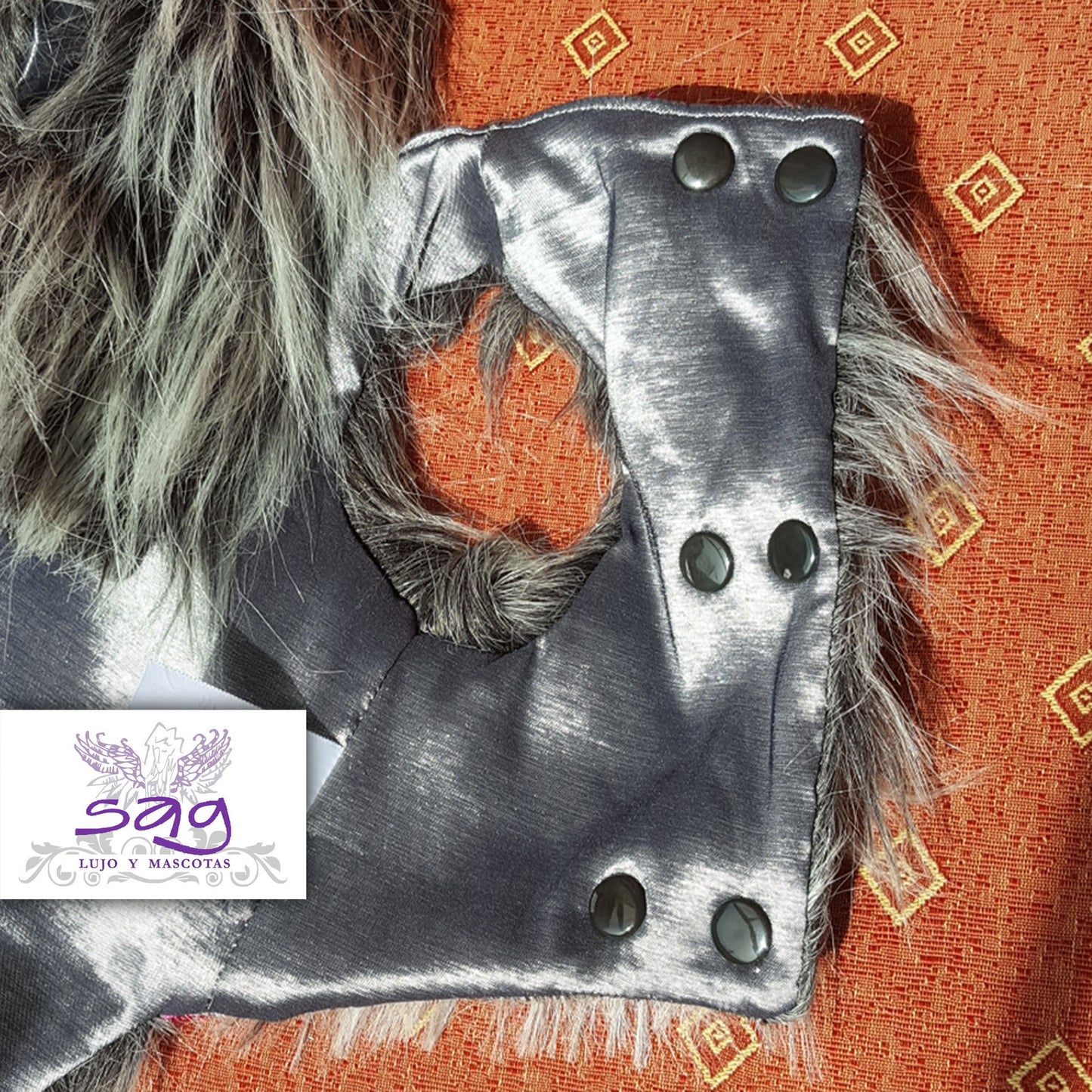 Long Hair Coat Shiny and Charming Pet Dog Cat – GREY / Abrigo Pelo Largo Brillos y Encanto Mascota Perro Gato – GRIS