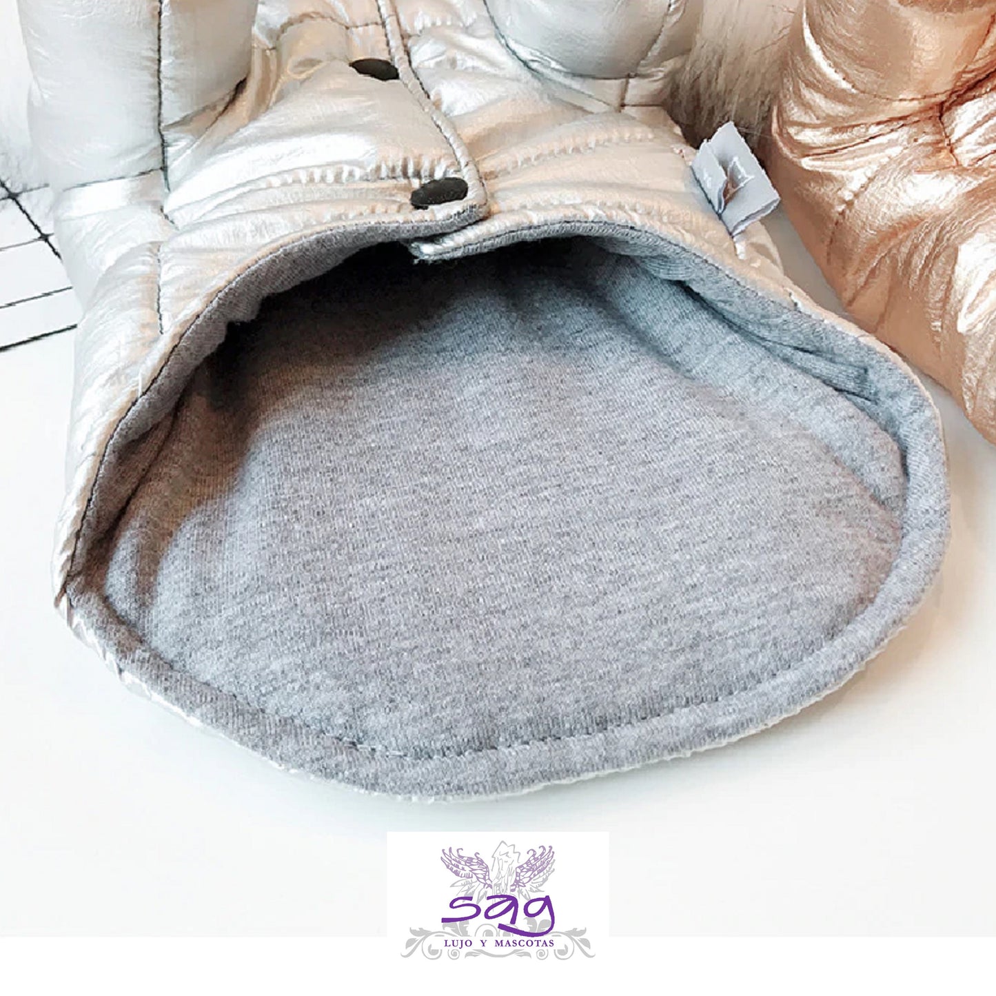 SILVER PADDED THERMAL JACKET FOR PETS DOGS CATS || CASACA TÉRMICA ACOLCHADA PLATEADA PARA MASCOTAS PERROS GATOS